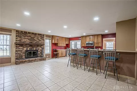 3430 Loggerhead Ct, Dayton, OH 45414 photo 4