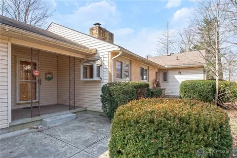 4477 E Centerville Rd, Spring Valley, OH 45370 photo 2
