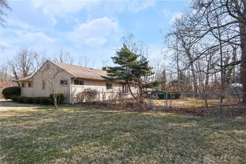 4477 E Centerville Rd, Spring Valley, OH 45370 photo 5