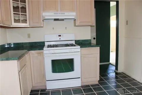 127 Hampton Pl, Springfield, OH 45504 photo 14