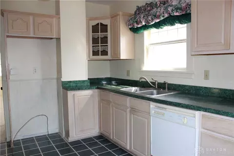 127 Hampton Pl, Springfield, OH 45504 photo 15