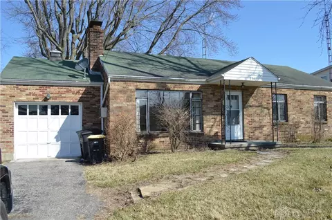 734 E Walnut St, Covington, OH 45318 photo 3