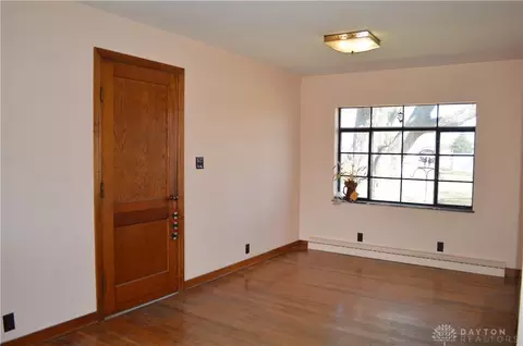 734 E Walnut St, Covington, OH 45318 photo 10