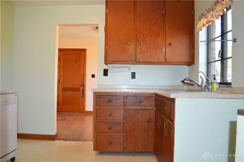 734 E Walnut St, Covington, OH 45318 photo 13
