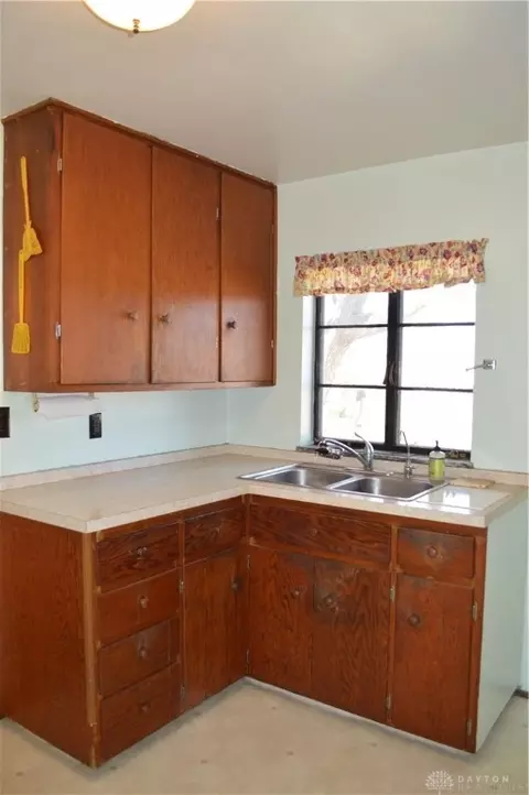 734 E Walnut St, Covington, OH 45318 photo 14