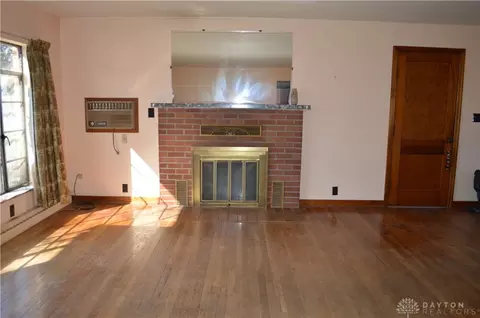 734 E Walnut St, Covington, OH 45318 photo 5