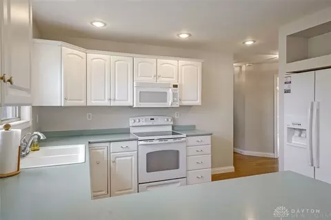 6239 Eagle Point Dr, Liberty, OH 45011 photo 14