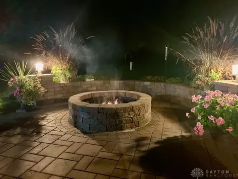 820 Falkirk Dr, Springfield, OH 45502 photo 9