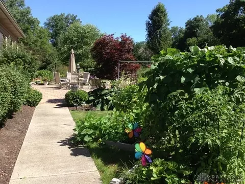 820 Falkirk Dr, Springfield, OH 45502 photo 10