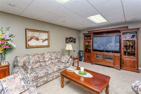 820 Falkirk Dr, Springfield, OH 45502 photo 43