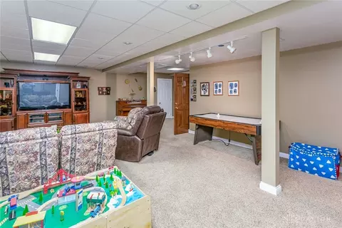 820 Falkirk Dr, Springfield, OH 45502 photo 46