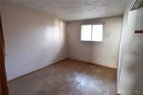 1720 Warder St, Springfield, OH 45503 photo 6