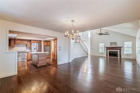 7245 Whitetail Trl, Dayton, OH 45459 photo 7