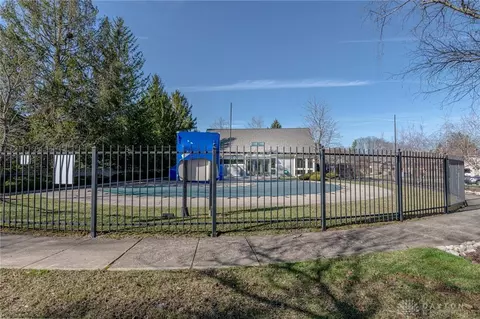 7245 Whitetail Trl, Dayton, OH 45459 photo 36