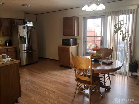486 Mayfield Ct, Troy, OH 45373 photo 9