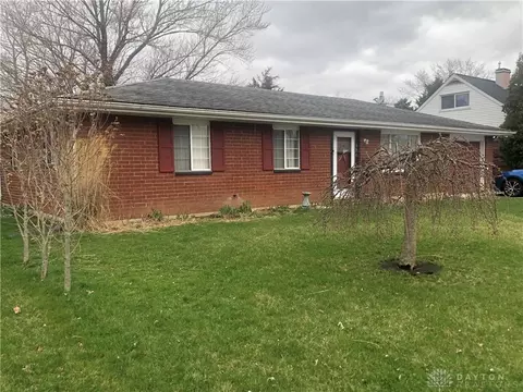 486 Mayfield Ct, Troy, OH 45373 photo 14