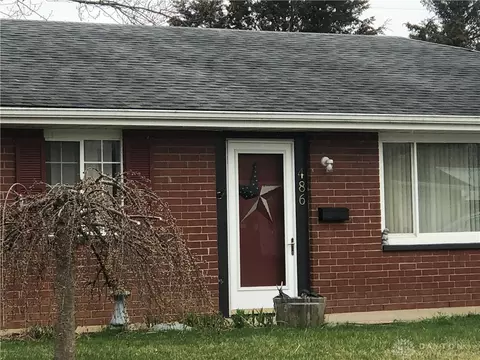486 Mayfield Ct, Troy, OH 45373 photo 12
