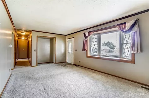 198 West Dr, Springfield, OH 45504 photo 8