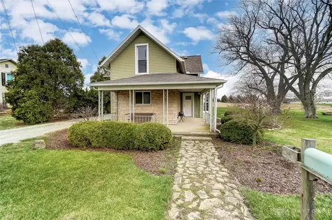 6584 Dialton Rd, Springfield, OH 45502 photo 1