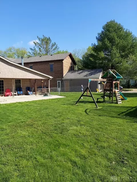 758 Alpha Rd, Beavercreek, OH 45301 photo 4
