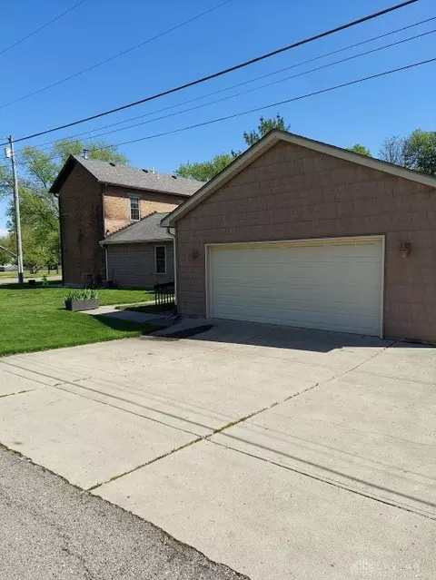 758 Alpha Rd, Beavercreek, OH 45301 photo 6