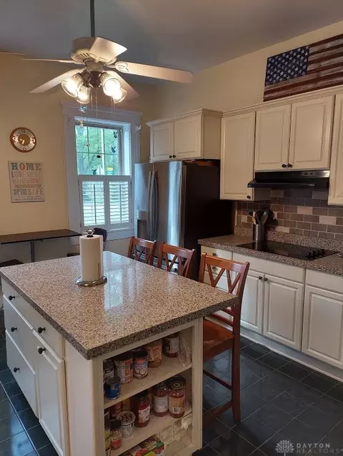 758 Alpha Rd, Beavercreek, OH 45301 photo 8
