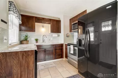 1867 Quincy Rd, Springfield, OH 45505 photo 12