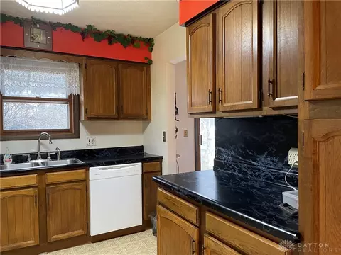 812 Arrowhead Dr, Sidney, OH 45365 photo 9
