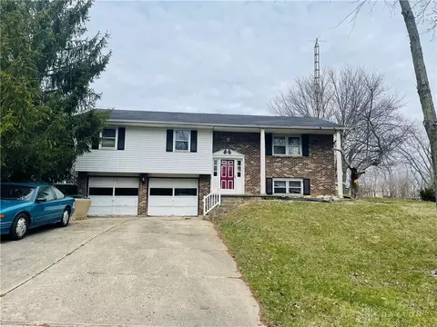812 Arrowhead Dr, Sidney, OH 45365 photo 1