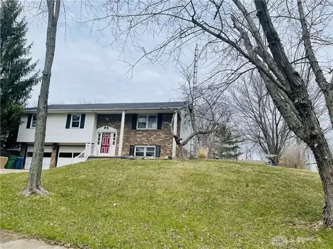 812 Arrowhead Dr, Sidney, OH 45365 photo 2