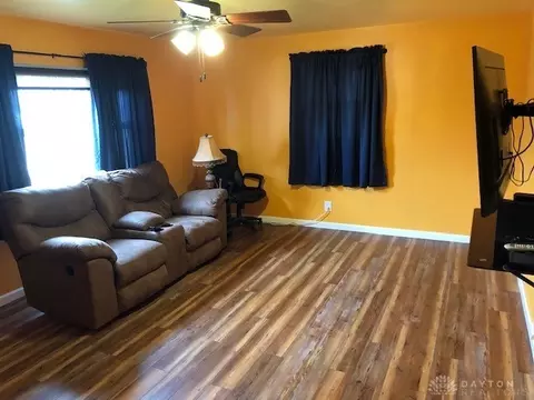 1537 Sunset Ave, Springfield, OH 45505 photo 2