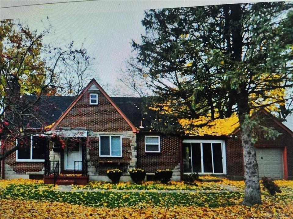 6 W Sherry Dr, Trotwood, OH 45426 16 Photos MLS 860617 Movoto