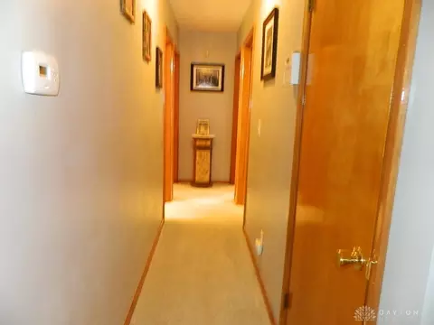 1649 Yorkshire Ct, Springfield, OH 45503 photo 12