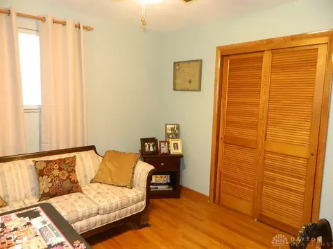 1649 Yorkshire Ct, Springfield, OH 45503 photo 13