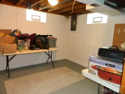 1649 Yorkshire Ct, Springfield, OH 45503 photo 25