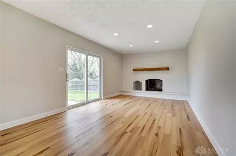 3777 Ruby Dr, Franklin, OH 45005 photo 5
