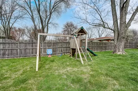 3777 Ruby Dr, Franklin, OH 45005 photo 32