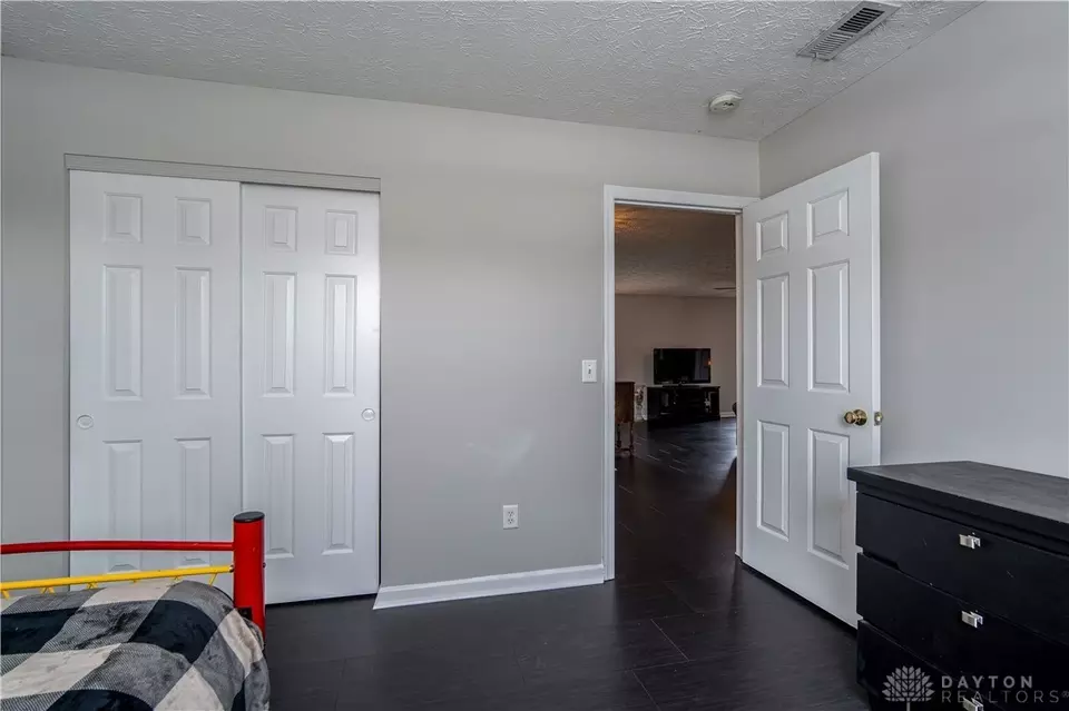 2361 Girard Ln, Troy, OH 45373 photo 11