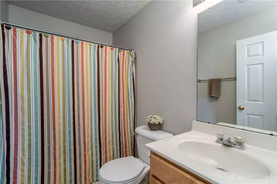  2361 Girard Ln, Troy, OH 45373 photo 17
