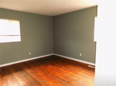 1741 Marinette Dr, Springfield, OH 45503 photo 16