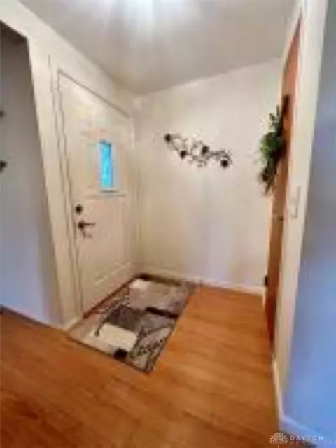 1380 Buck Creek Ln, Springfield, OH 45502 photo 4