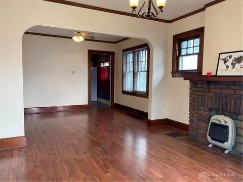 2736 Maplewood Ave, Springfield, OH 45505 photo 1