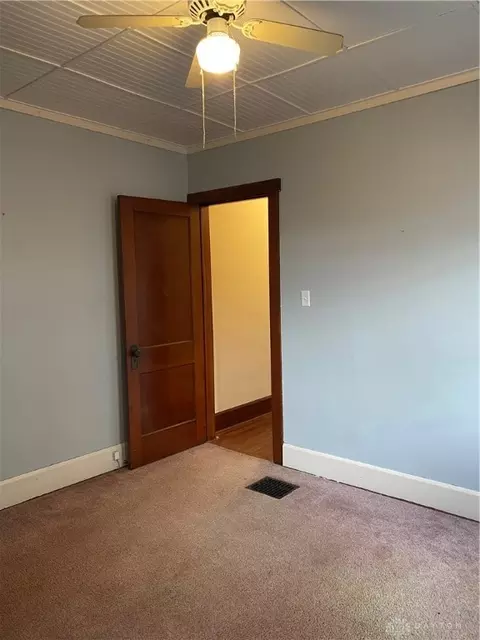 2736 Maplewood Ave, Springfield, OH 45505 photo 6