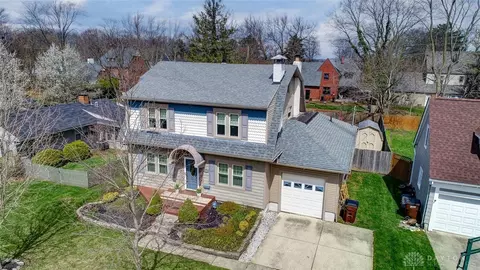 220 S Broadmoor Blvd, Springfield, OH 45504 photo 1