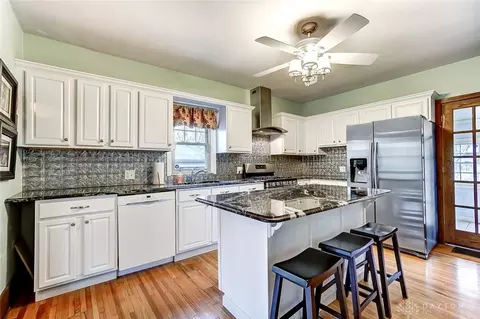 220 S Broadmoor Blvd, Springfield, OH 45504 photo 14