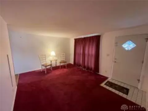 130 W Auburn Ave, Springfield, OH 45506 photo 9