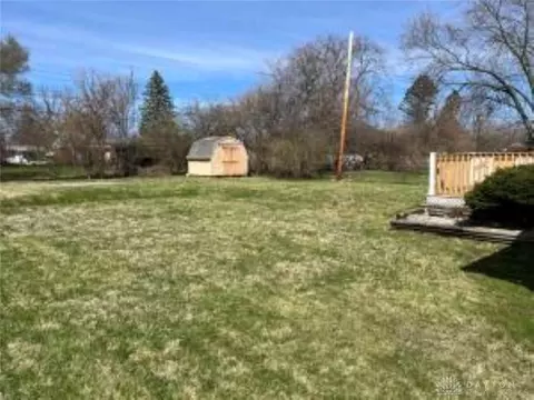 130 W Auburn Ave, Springfield, OH 45506 photo 6