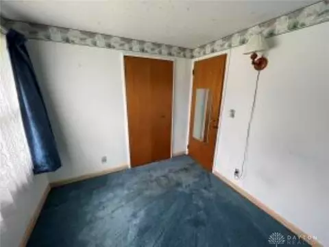 130 W Auburn Ave, Springfield, OH 45506 photo 20