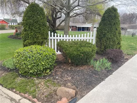 3388 Ventura Ave, Springfield, OH 45503 photo 4