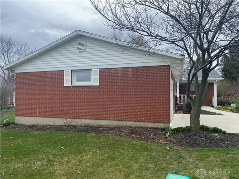 3388 Ventura Ave, Springfield, OH 45503 photo 8